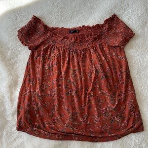 American Eagle off the shoulder shirt